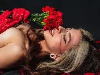 NicoJones on Streamate 