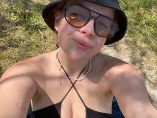 NikaShadow on Streamate 