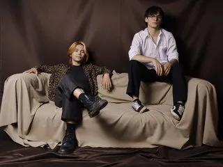 Offline oliver_big19 on Streamate