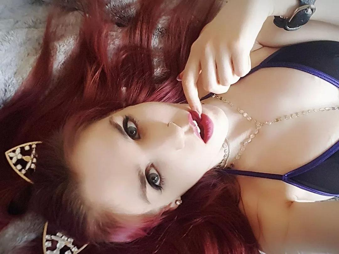 PeppyLuvCentricX on Streamate 