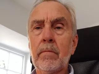 pleasedominateme on Streamate 