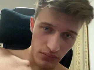 Plkkrisztian from Streamate