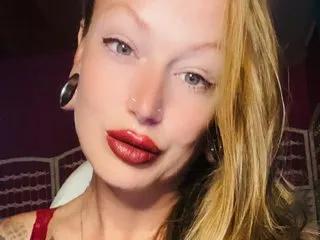 Offline Queen_Suzie on Streamate