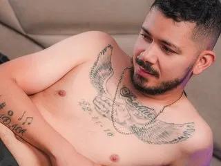 SamMatews20 on Streamate