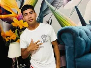 Samuel_gio on Streamate 