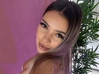 Offline Soopreme_Tease_Babe on Streamate