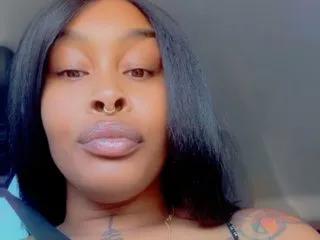 Offline Tallandvoluptuous on Streamate