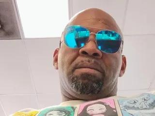 tbottom329B from Streamate