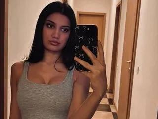 Checkout TenderSin, she wants to masturbate for you TenderSin from Streamate