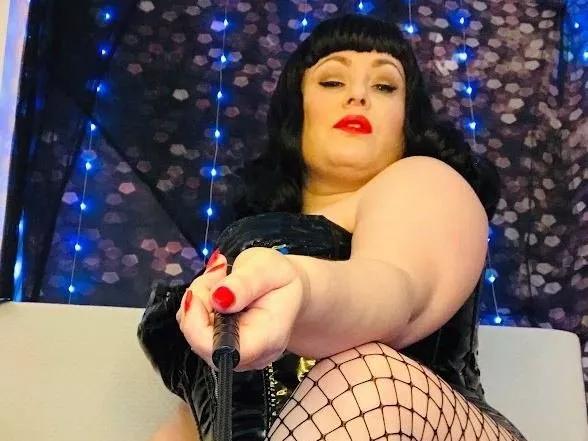 Offline TheDevineMissDeviant on Streamate