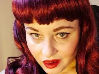 TheDevineMissDeviant from Streamate