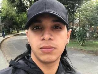 Offline tomstroker on Streamate