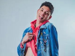 Join 25 years old TylerCat from Streamate TylerCat from Streamate