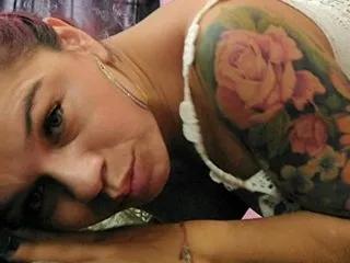 VioletaSlave on Streamate