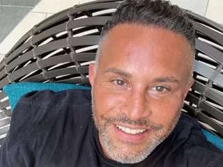 Offline Wolfie51 on Streamate