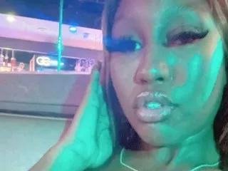 YanaGalore on Streamate 