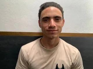 Zackwhiteee from Streamate