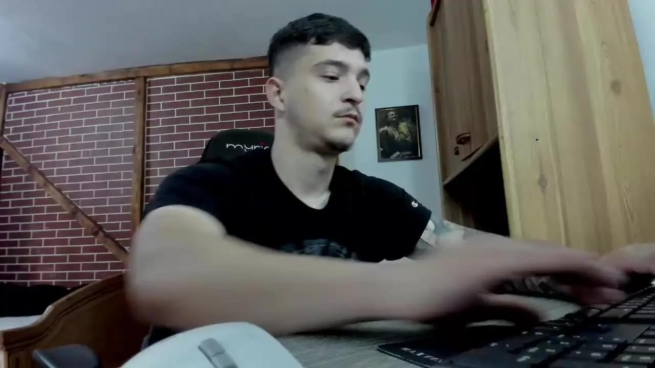 Andyansel on Streamray 