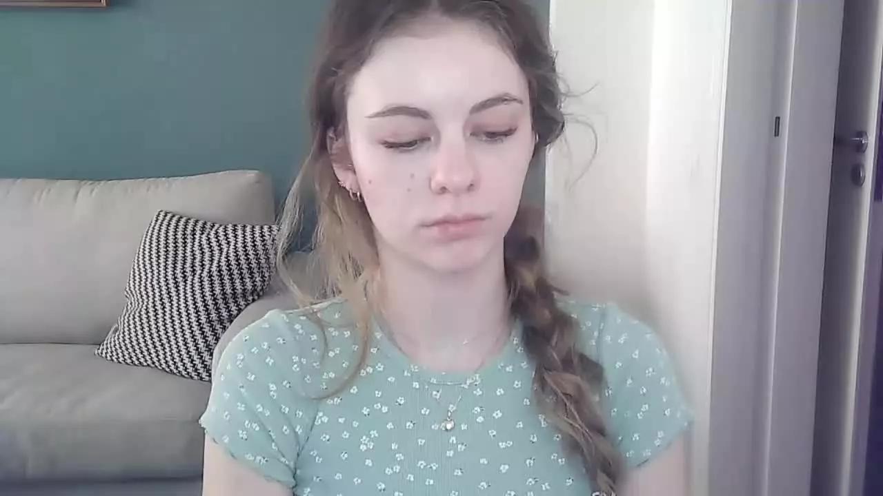 AriaFlirt on Streamray 