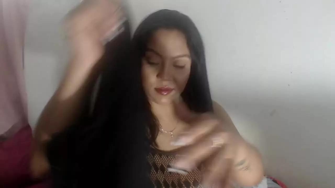 dalma_hayek on Streamray 