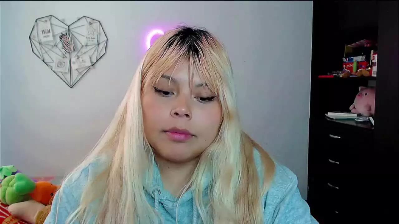 EllieAutumn on Streamray 