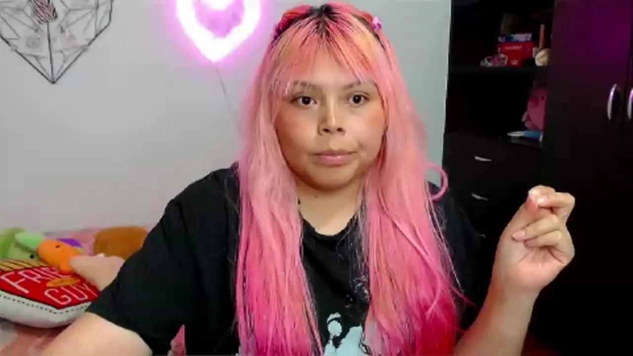 EllieAutumn on Streamray 
