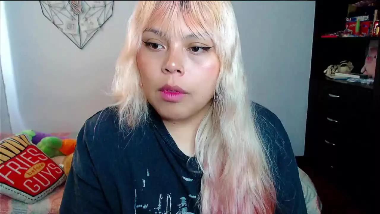 EllieAutumn on Streamray 