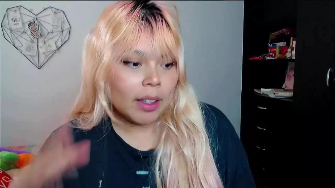 EllieAutumn on Streamray 