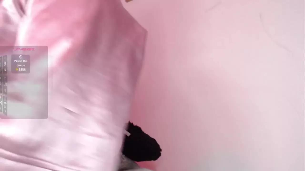 JustineJonnes on Streamray 