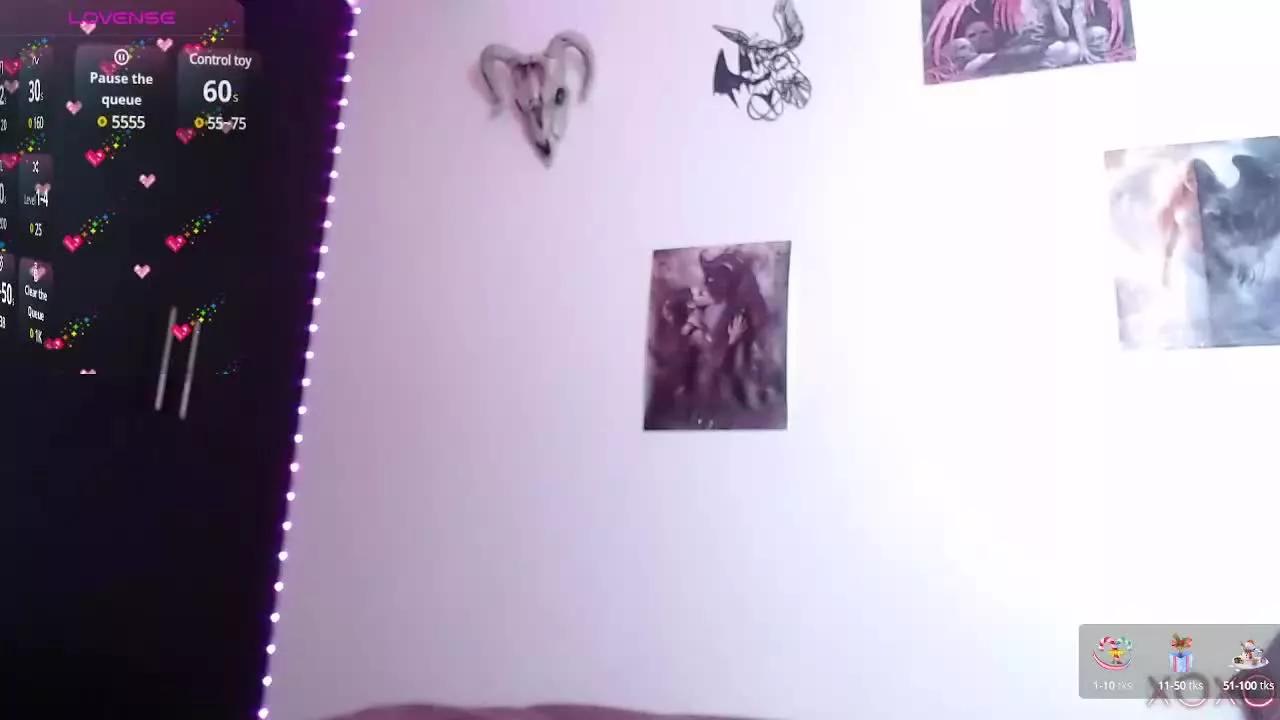 JustineJonnes on Streamray 