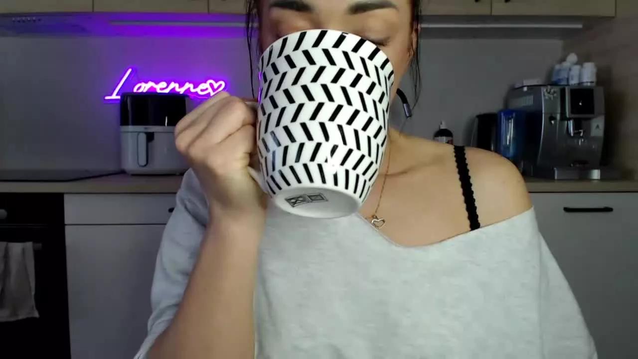 LorenneDream on Streamray 