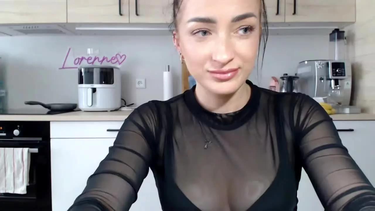 LorenneDream on Streamray 