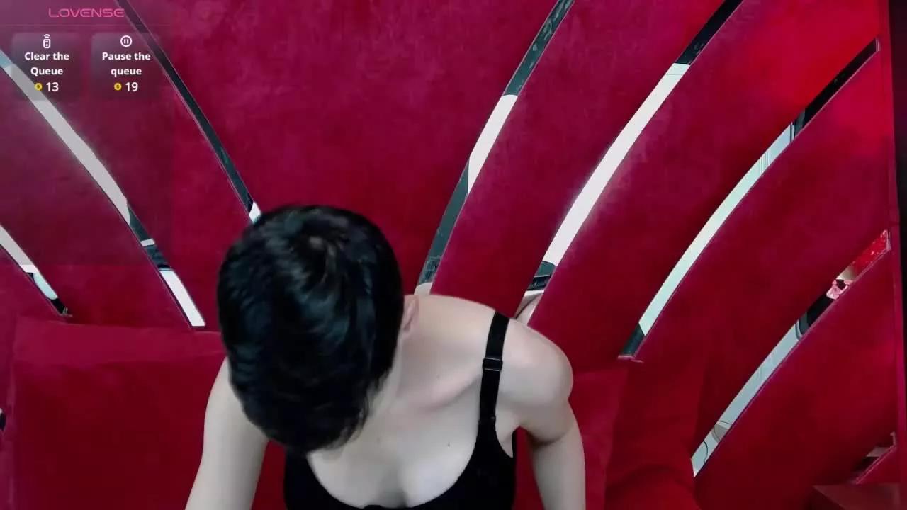 RoxxyR on Streamray 