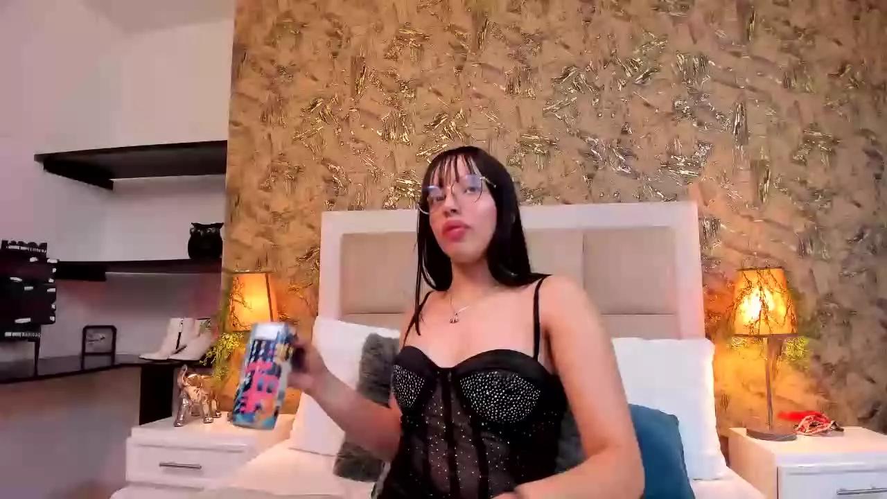 ValkyriaStel on Streamray 
