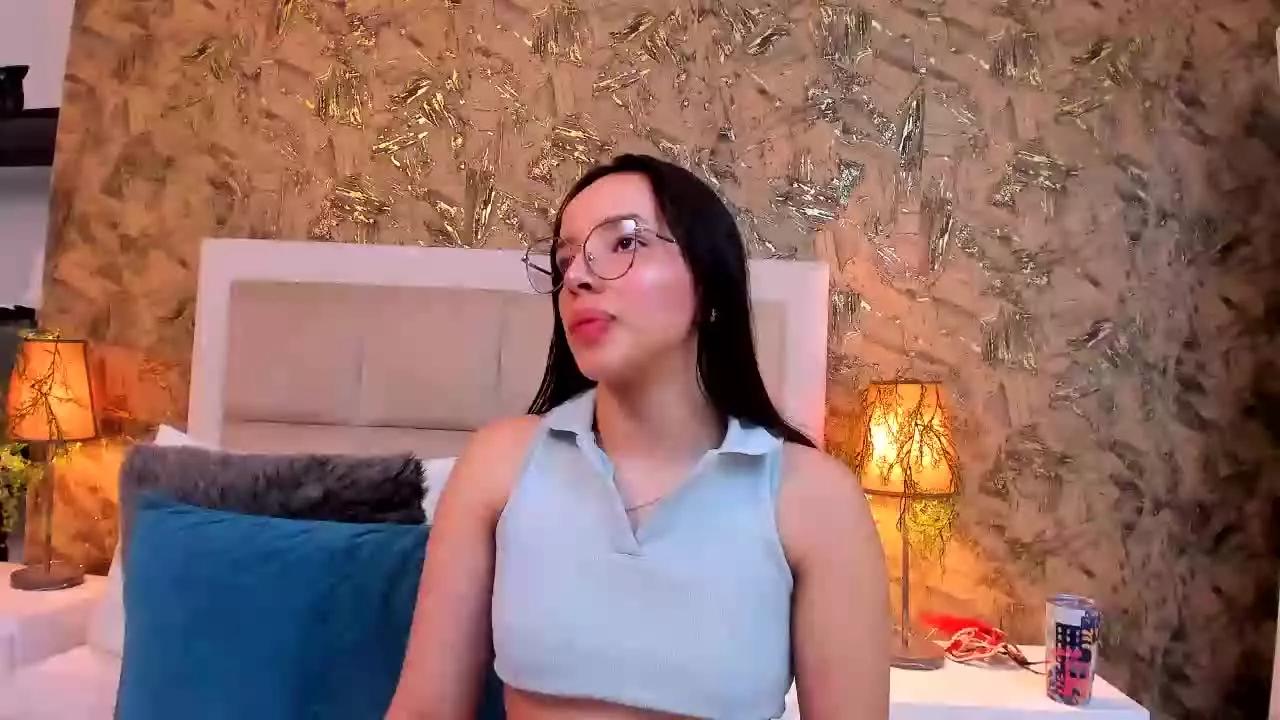 ValkyriaStel on Streamray 