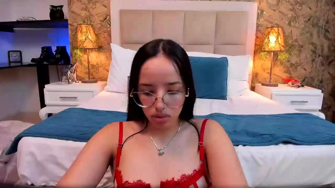 ValkyriaStel on Streamray 