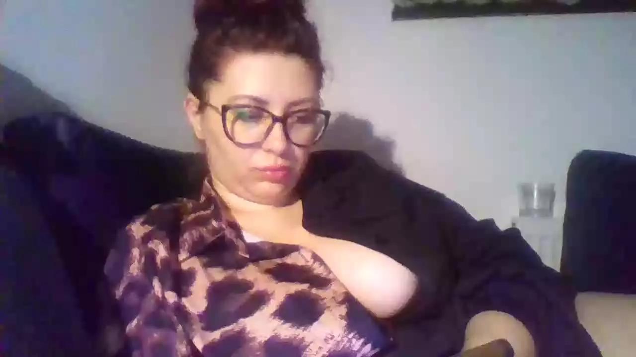 VelvetPurple on Streamray 