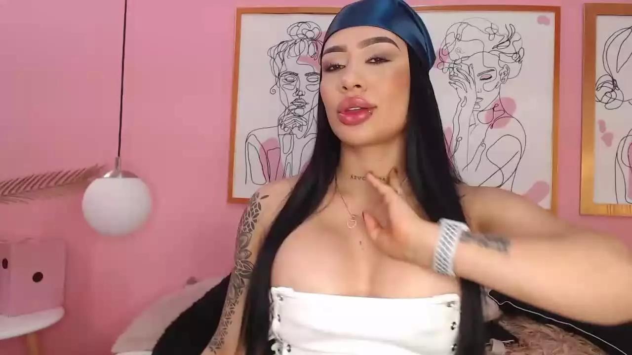 VenusDelevingne on Streamray 