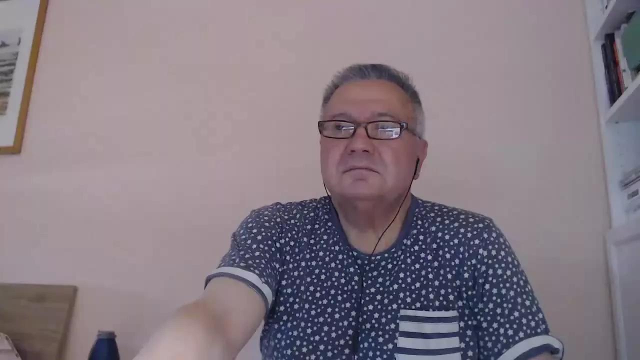 YOU6me on Streamray 