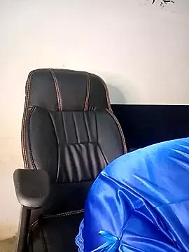 Aashixxx12 on StripChat 
