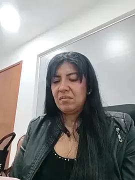 aisha_latina on StripChat 