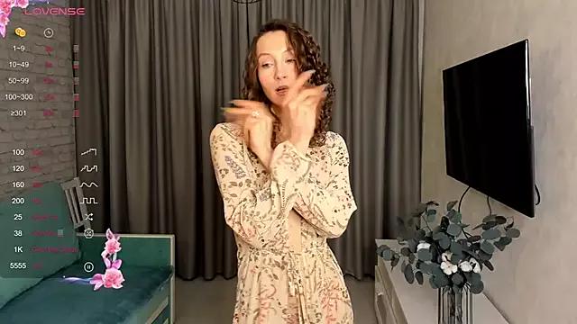 AllisonSwit on StripChat 