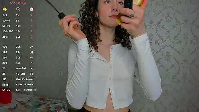 AllisonSwit on StripChat 