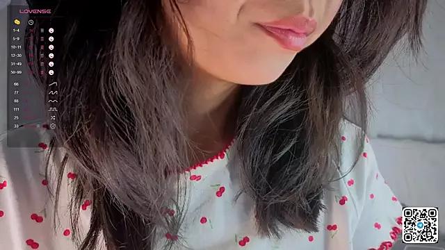 AlodiaAxley on StripChat 