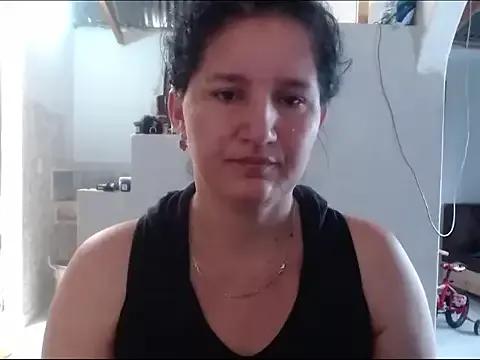 Angelinna_Milf on StripChat 