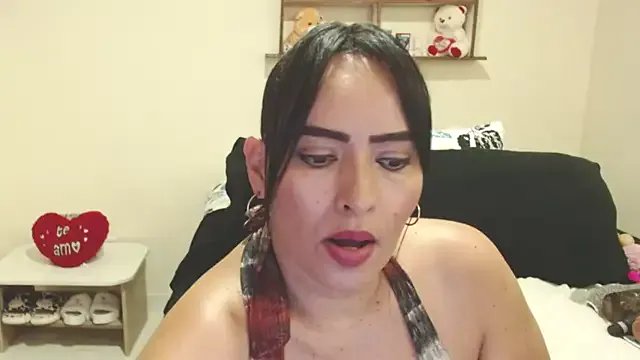 anie_milf1 from StripChat