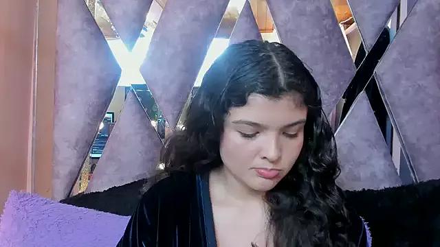 ARTEMISAKIM on StripChat 