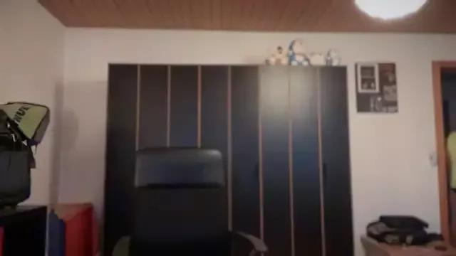 AsianBoy_Sunny on StripChat 