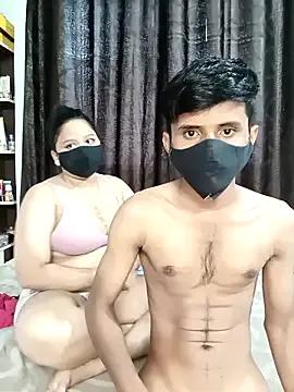 Freechat Beautiful_couple_70 on StripChat