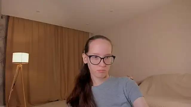 BettyBrowni from StripChat